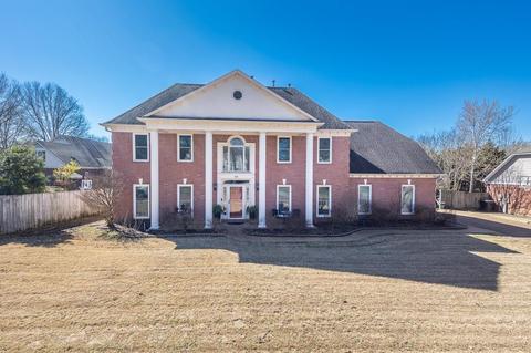 531 Sagewood Dr, Collierville, TN 38017