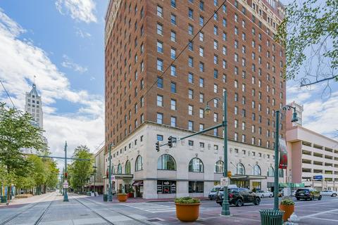 109 N Main St #713, Memphis, TN 38103