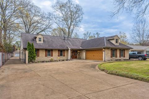 334 N Mendenhall Ave, Memphis, TN 38117