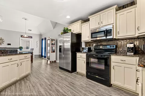 8553 S Trinity Park Dr, Olive Branch, MS 38654 photo 13