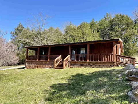 2498 Billy Nance Blvd, Clifton, TN 38425