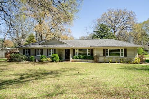 4978 Gwynne Rd, Memphis, TN 38117