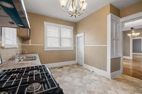 210 N Maple St, Covington, TN 38019 photo 9
