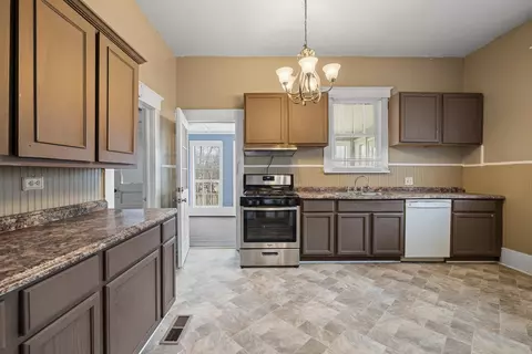 210 N Maple St, Covington, TN 38019 photo 11