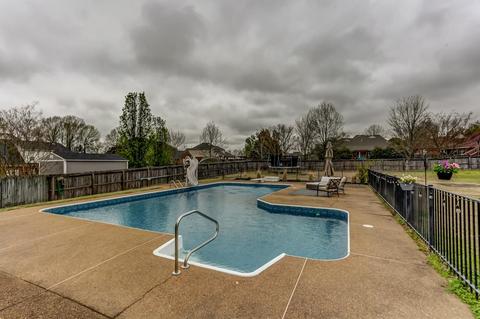 9428 William Little Dr, Lakeland, TN 38002