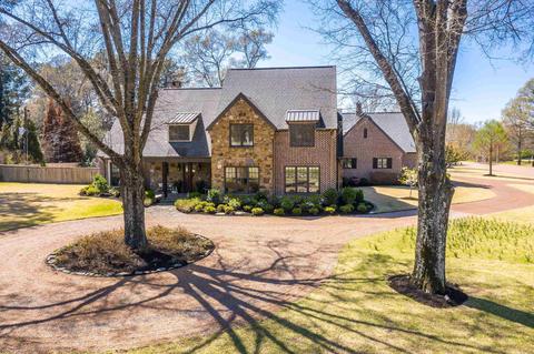 2675 Johnson Rd, Germantown, TN 38139