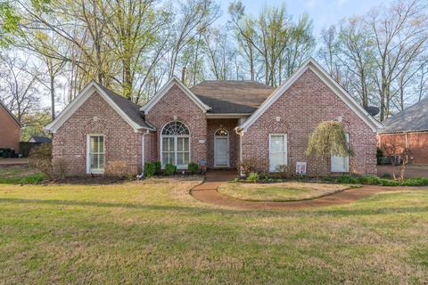 8217 Thorne Dr, Arlington, TN 38002