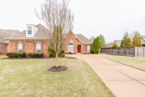 494 Denham Cv, Collierville, TN 38017
