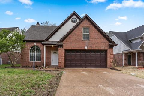 2400 Oak Springs Dr, Memphis, TN 38016