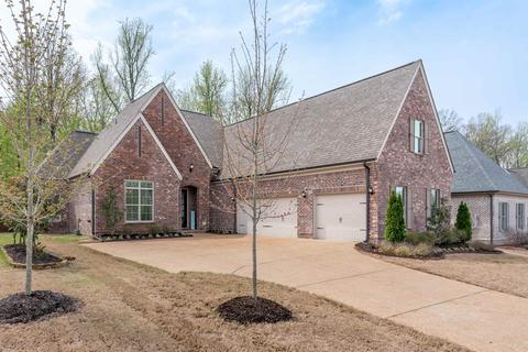 535 Saunders Creek Cir, Rossville, TN 38066