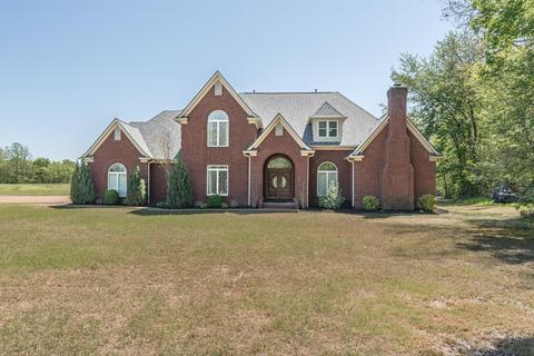 445 Bradmeadow Ln, Somerville, TN 38068
