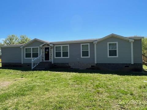 900 Murphy Ln, Whiteville, TN 38075