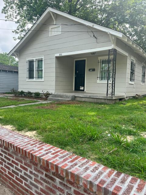 852 N Holmes St, Memphis, TN 38122
