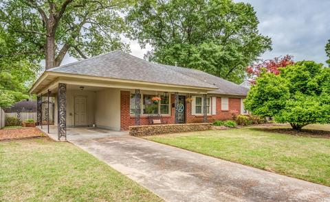 4949 Essexshire Ave, Memphis, TN 38117