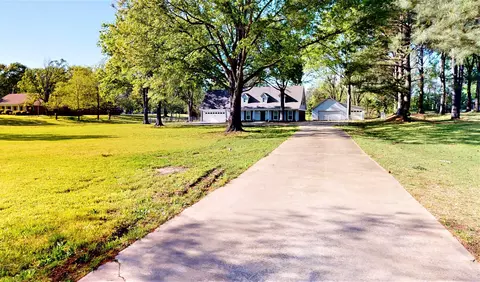 4732 Douglas Dr, Olive Branch, MS 38654 photo 3