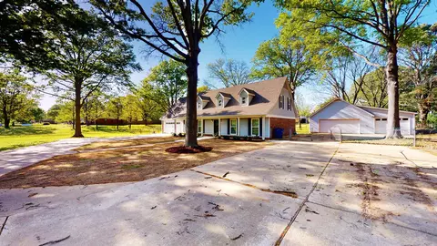 4732 Douglas Dr, Olive Branch, MS 38654 photo 2