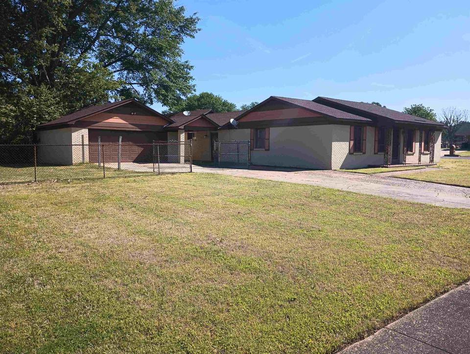  1200 Shadowline Dr, Memphis, TN 38109 photo 5