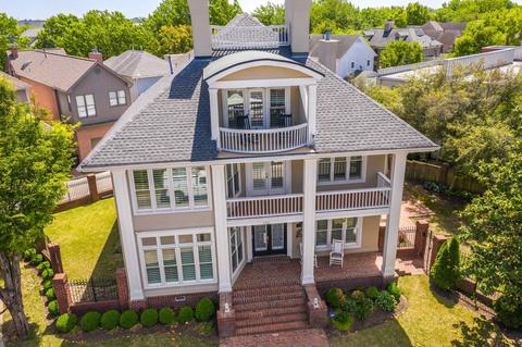 530 Magnolia Mound Dr, Memphis, TN 38103