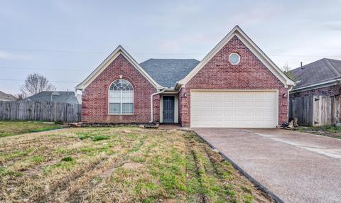 6935 Manslick Rd, Cordova, TN 38018