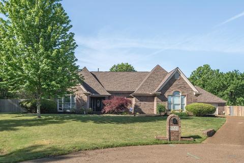 8881 Ellenwood Cv, Bartlett, TN 38133