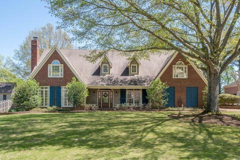 2686 Burton Briar Cir, Collierville, TN 38017