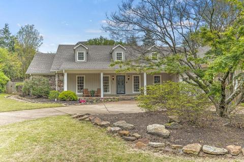 2848 Old Elm Ln, Germantown, TN 38138