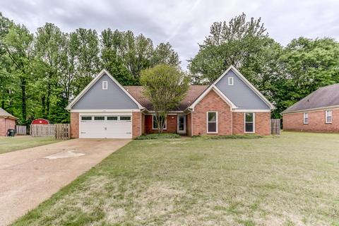 590 Autumn Meadows Ln, Collierville, TN 38017