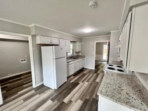 3063 Eagle Dr, Memphis, TN 38115 photo 2