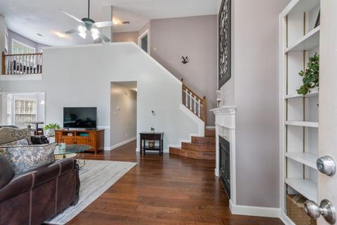 4043 Sawgrass Dr, Memphis, TN 38125