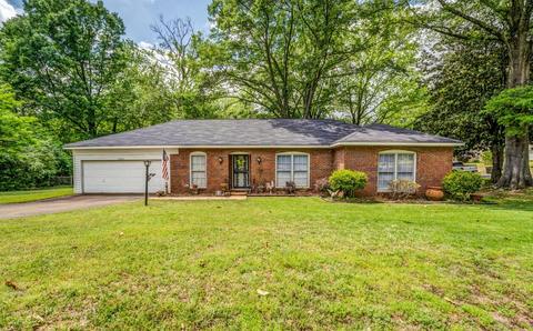 2831 Suesand Dr, Memphis, TN 38128