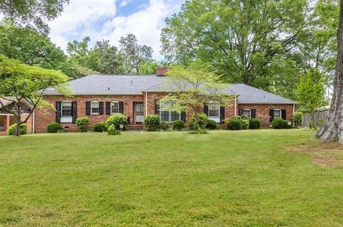 5220 Walnut Grove Rd, Memphis, TN 38117