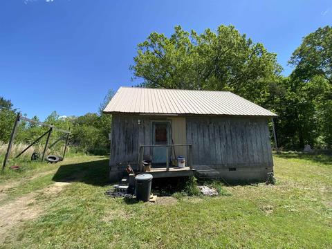 865 Allen Dr, Saltillo, TN 38370