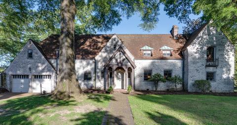 30 Lombardy Rd, Memphis, TN 38111