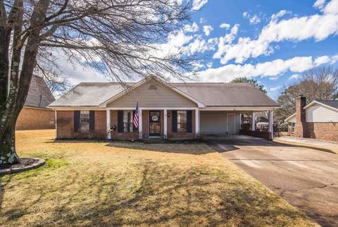 411 Shelton Rd, Collierville, TN 38017