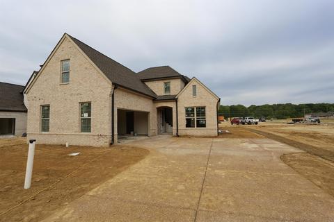 577 Holden Dr, Cordova, TN 38018