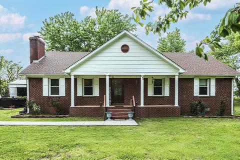 827 Sanford Rd, Covington, TN 38019