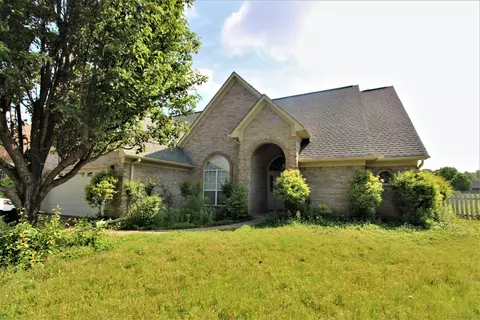 3170 Stonehenge Dr, Hernando, MS 38632 photo 1