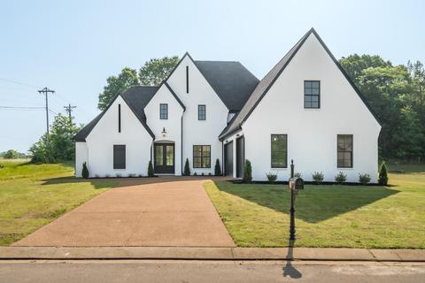 55 Creekside Dr, Somerville, TN 38068