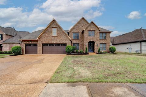 500 Glenogle Ln, Collierville, TN 38017