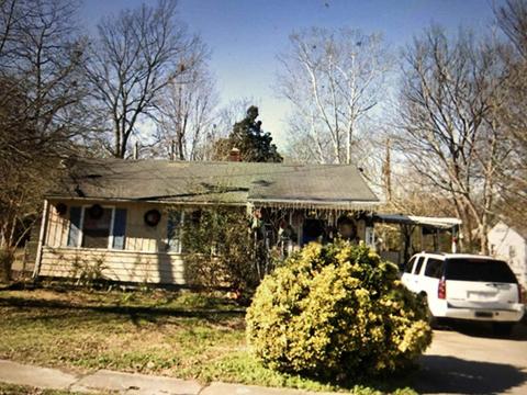 1283 Wells Station Rd, Memphis, TN 38122