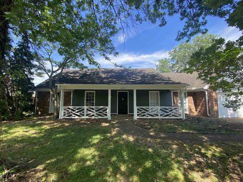 2853 Mcvay Trail Dr, Memphis, TN 38119