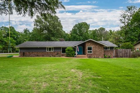 218 Brierview St, Memphis, TN 38120