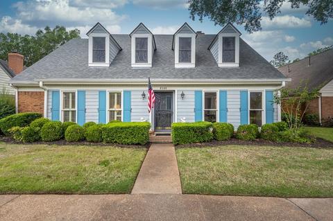 8388 E Wicklow Way, Germantown, TN 38139
