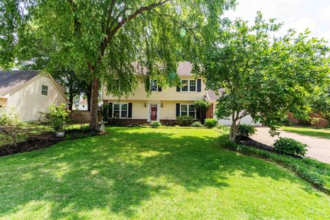 8623 Wine Leaf Cv, Germantown, TN 38139