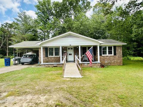 155 Meadowlane Dr, Savannah, TN 38372