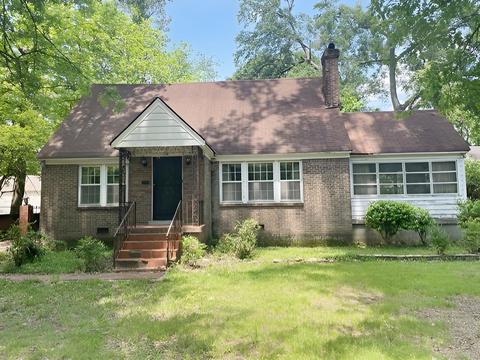 2150 S Parkway Blvd E, Memphis, TN 38114
