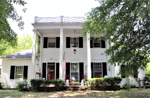 219 Lake Dr, Ripley, TN 38063