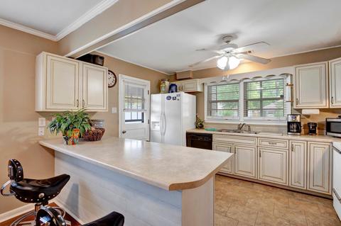 5106 Helene St, Memphis, TN 38117