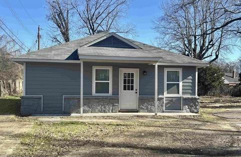 1376 Pillow St, Memphis, TN 38106