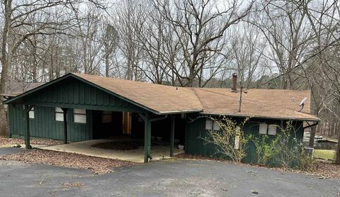 580 Edgewater Dr, Middleton, TN 38052